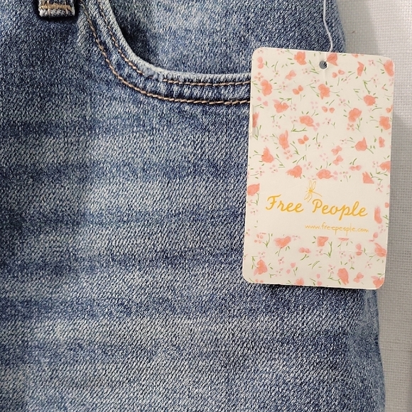 FREE PEOPLE We The Free Zipper Front Denim Mini  Skirt - Blue Size29 New - Picture 5 of 9